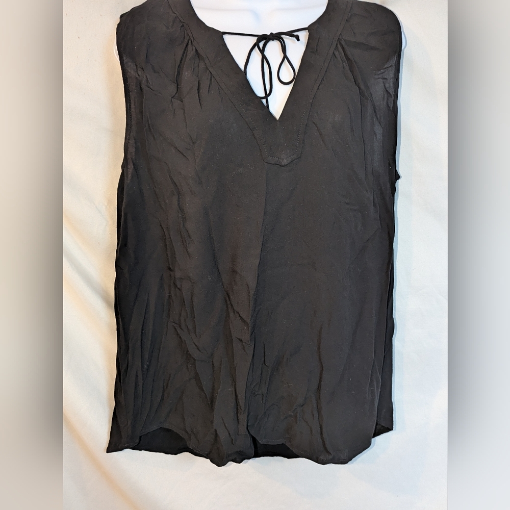 Old Navy Black V-Neck Blouse
